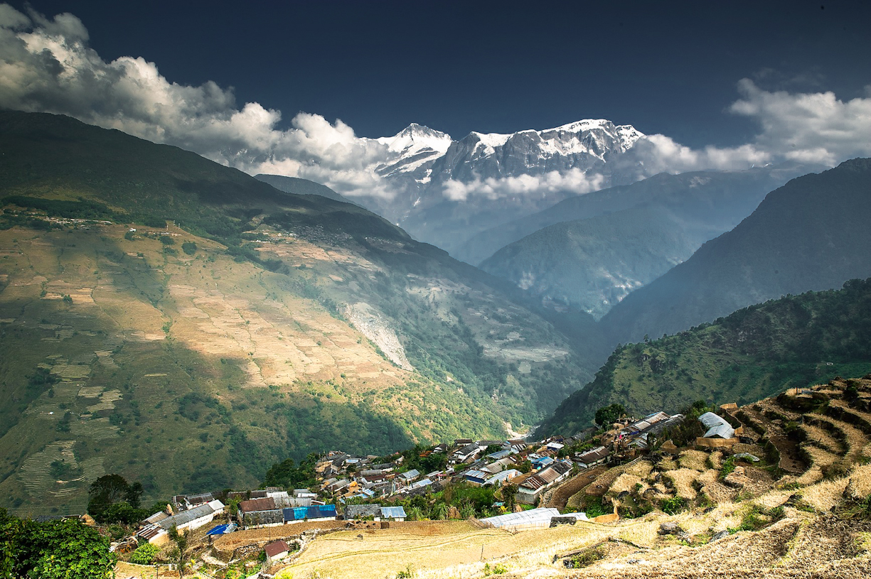 Tang Ting Village